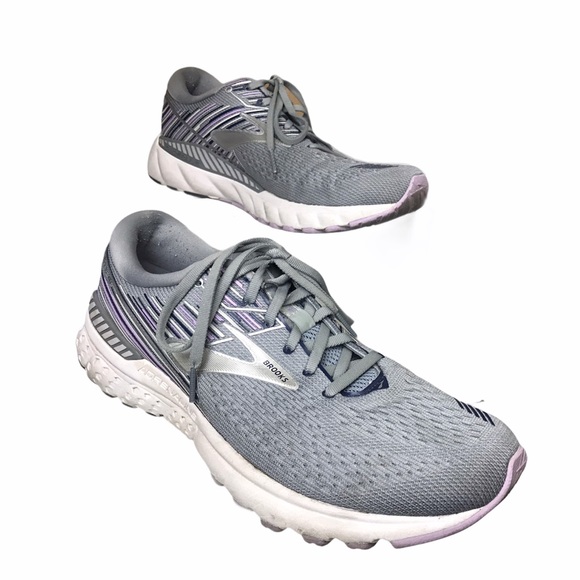 brooks adrenaline 19 women's